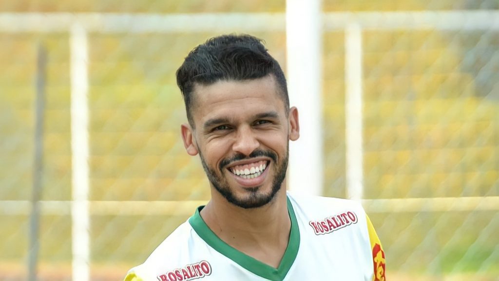 ISL - What do you need to know about Cássio 'Cassinho' Gabriel, Mumbai City FC's exciting new Brazilian midfielder? cassinho min